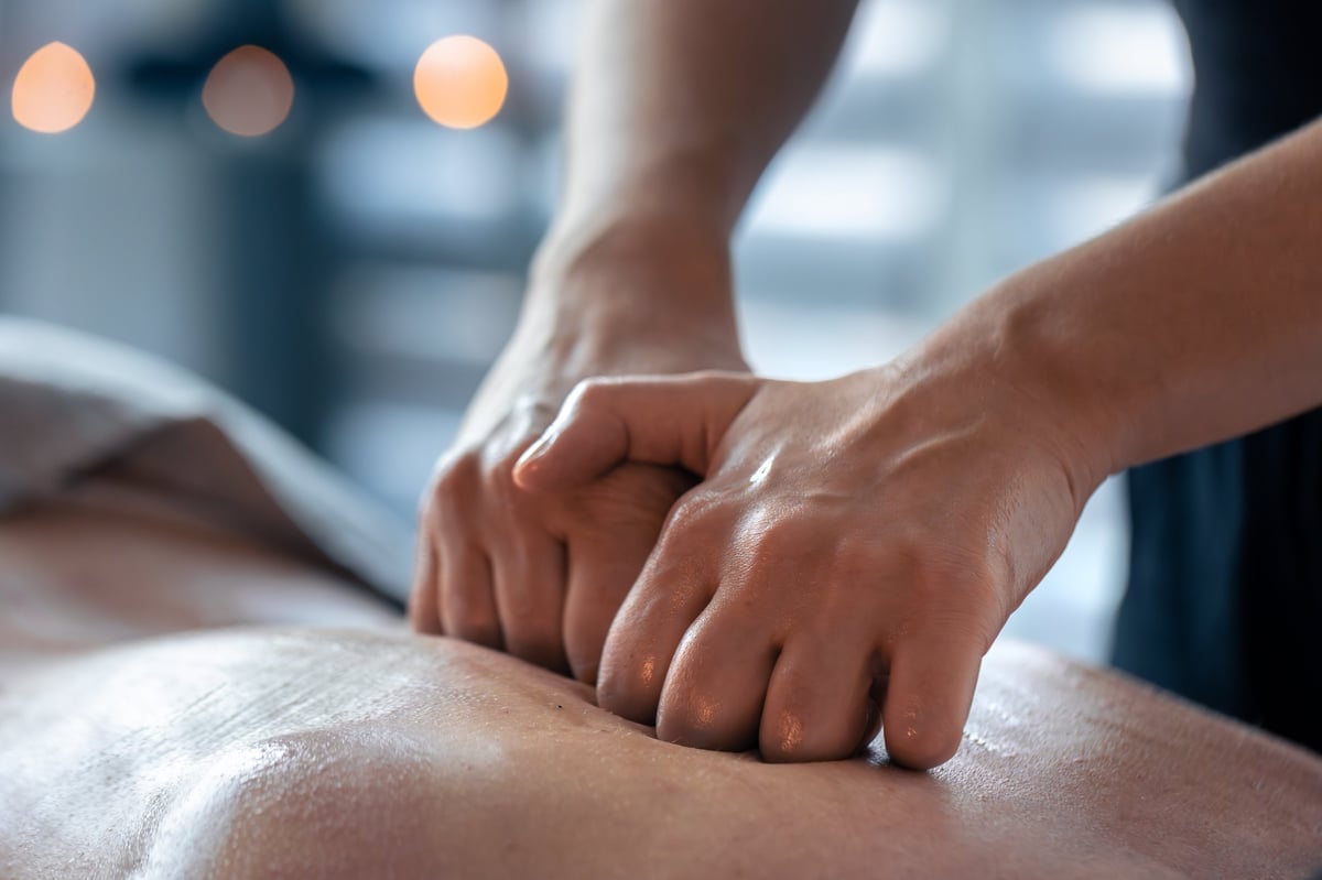 Professionelle Massage-Technik